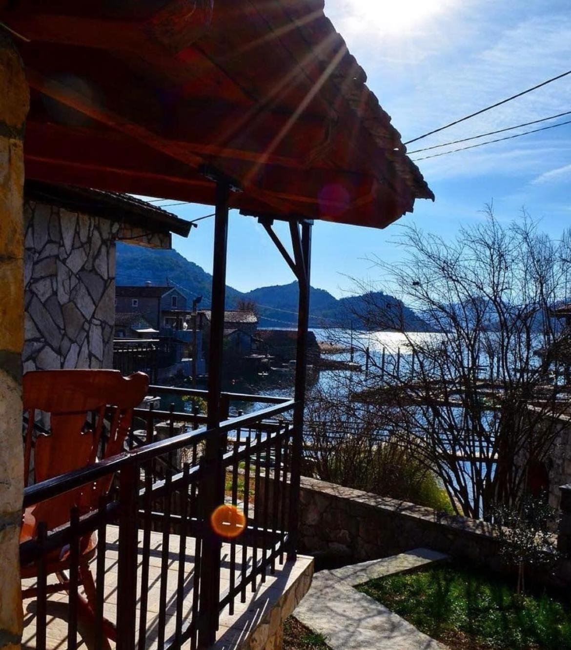 Lakeside Oasis Home Karuc Экстерьер фото